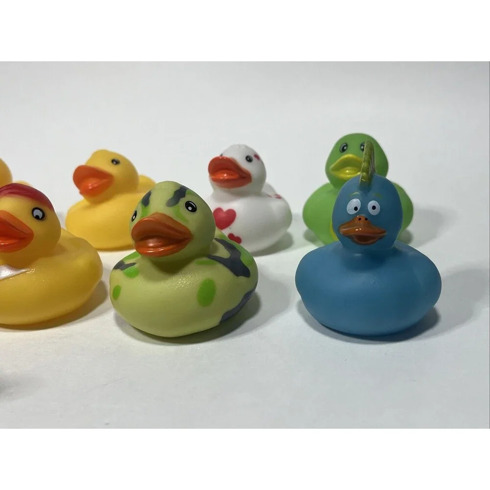 Lot of 14 Rubber Duckies, Jeep Ducking Party Favors Jeep Ducking